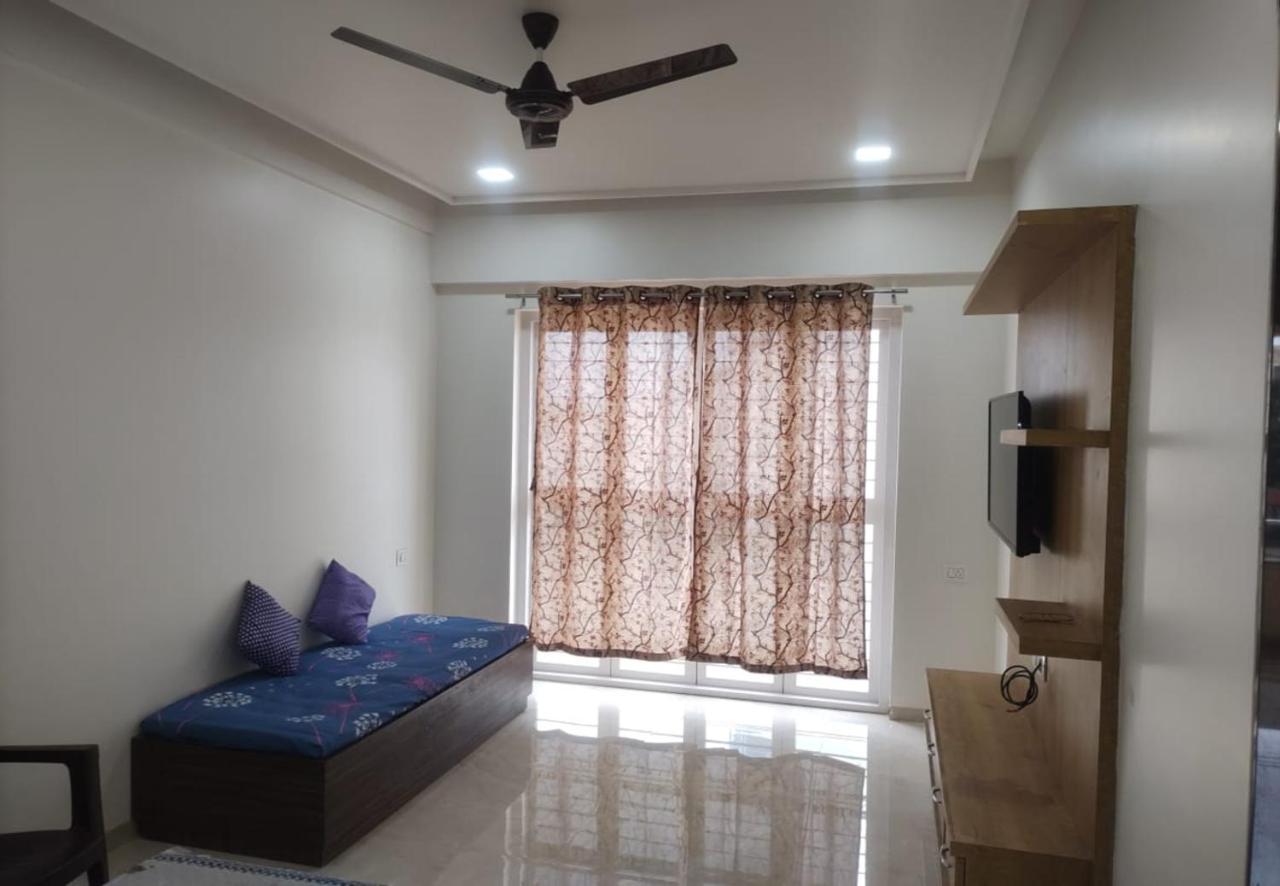Shiv- Vatsalya Homestay Nashik Eksteriør billede